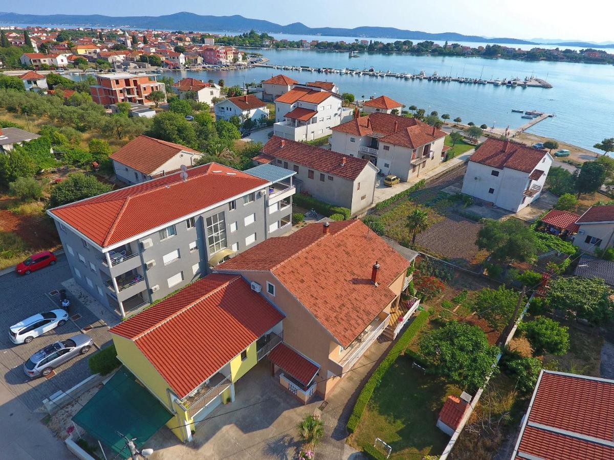Apartmani Dane Sukošan 외부 사진