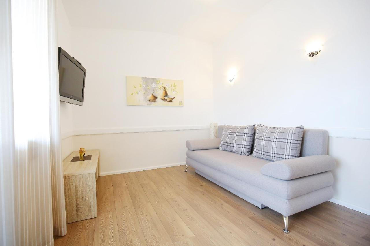 Apartmani Dane Sukošan 외부 사진