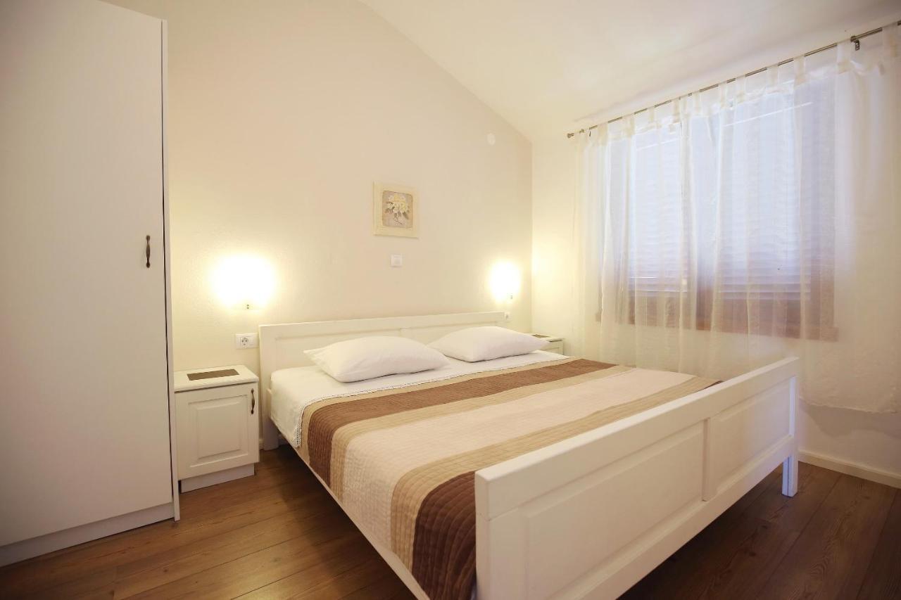 Apartmani Dane Sukošan 외부 사진