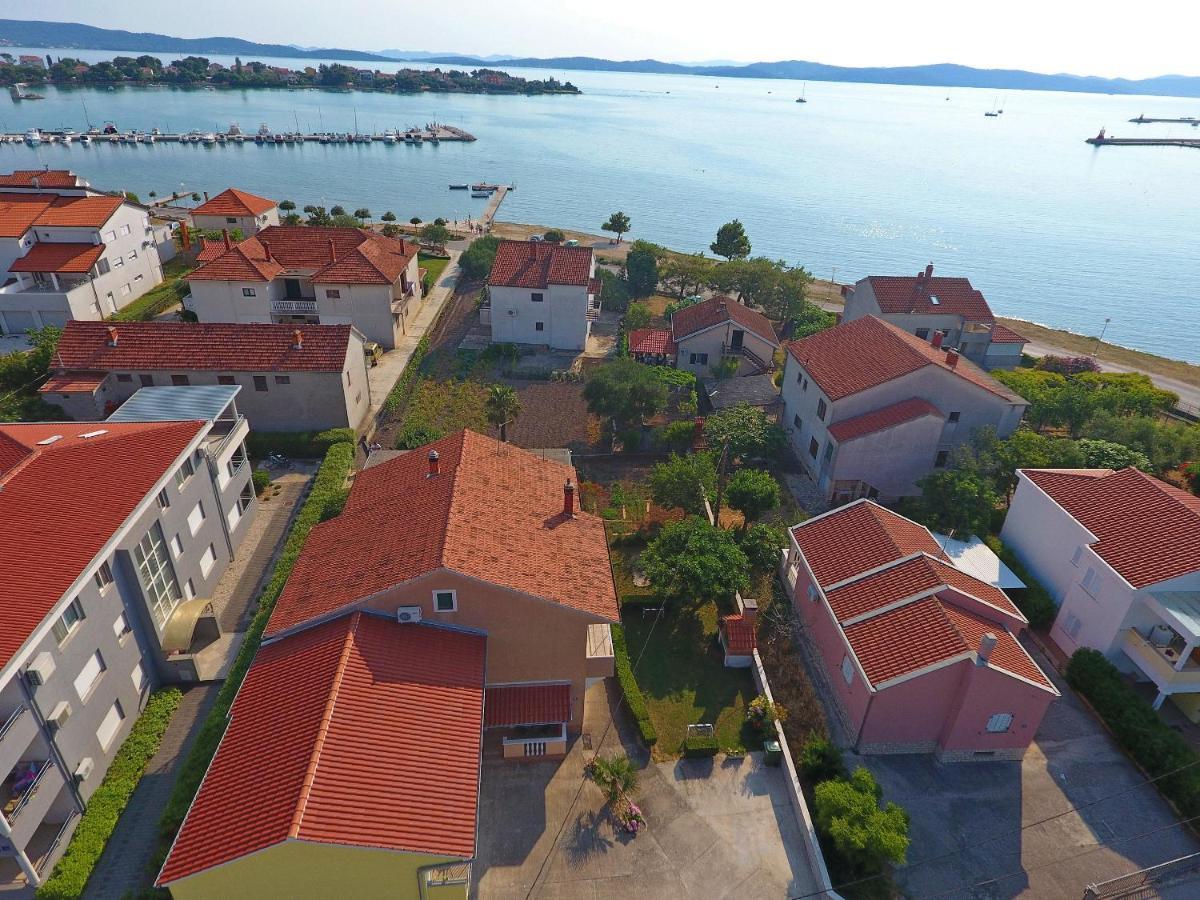 Apartmani Dane Sukošan 외부 사진